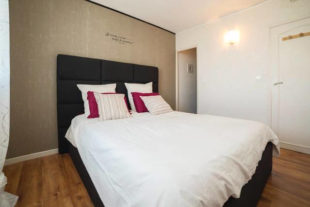 Modern Apart 70M2 - 2 Rooms - Parking Avinhão Quarto foto